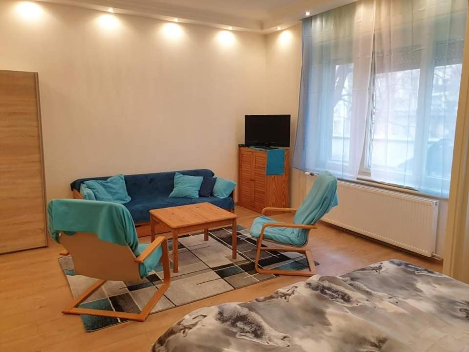 Lara Apartman Budapest Exterior foto