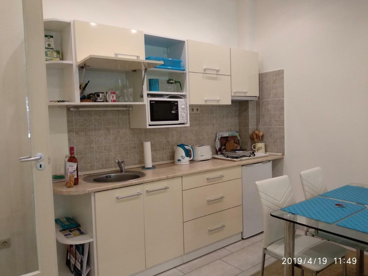 Lara Apartman Budapest Exterior foto